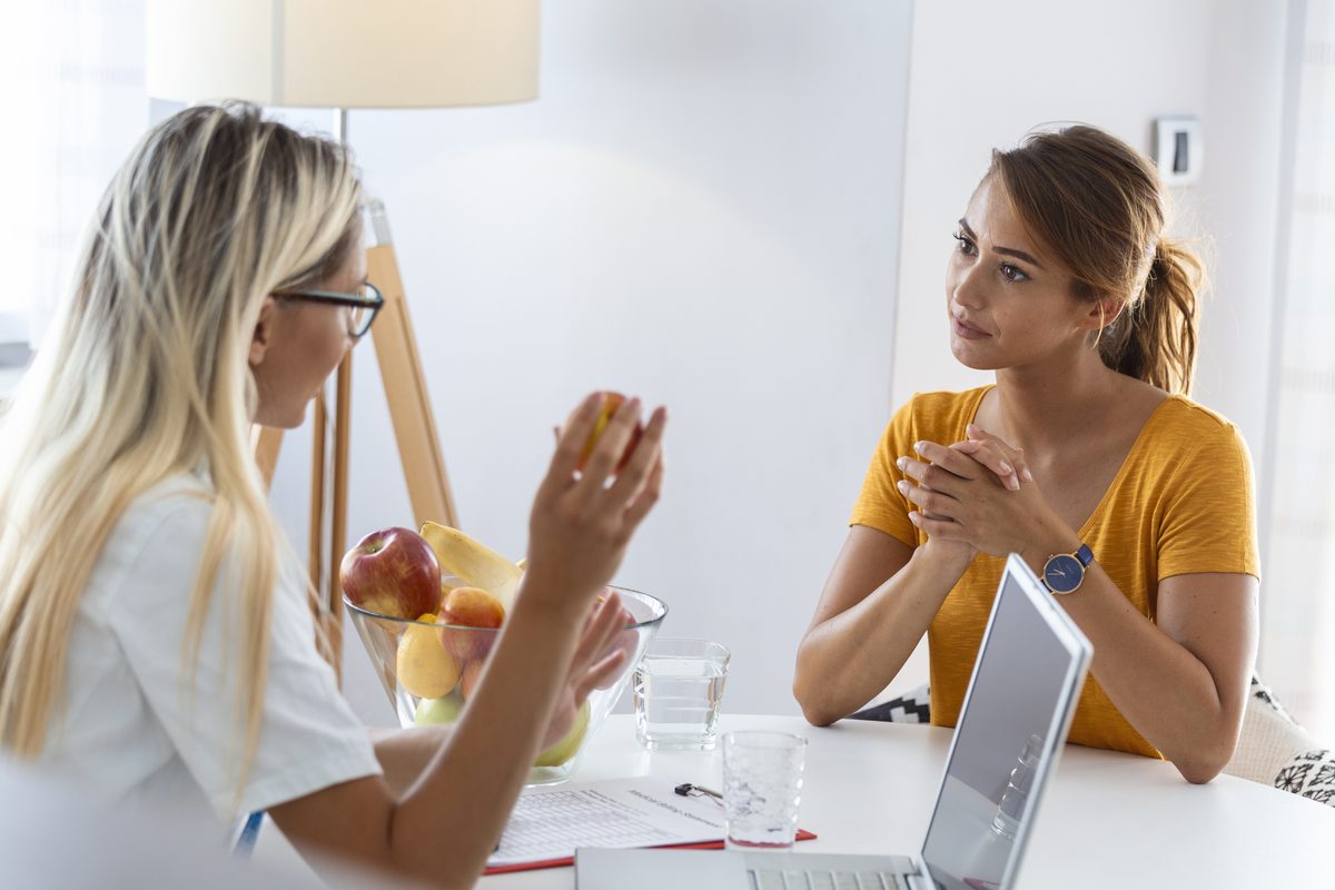Consultation with a nutritionist over a meal plan