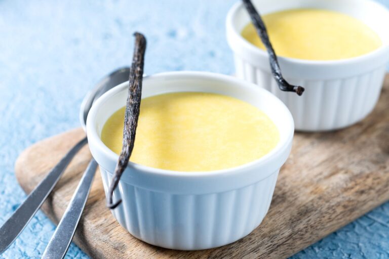 Vanilla custards in ramekins, desserts that may contain carrageenan