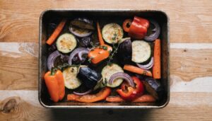 Légumes rôtis au four aux herbes