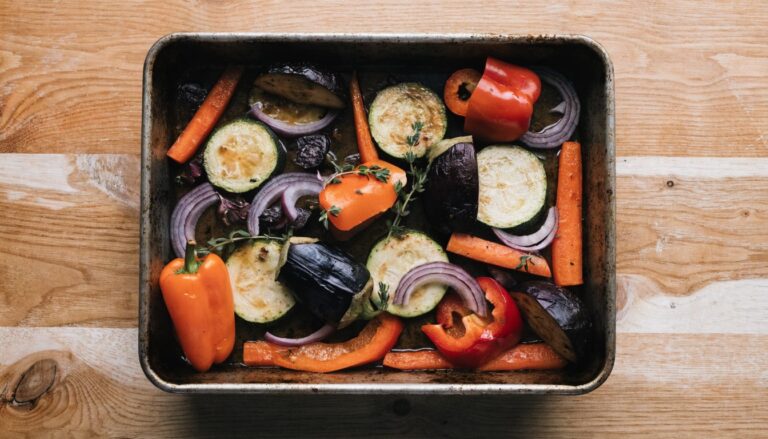 Légumes rôtis au four aux herbes