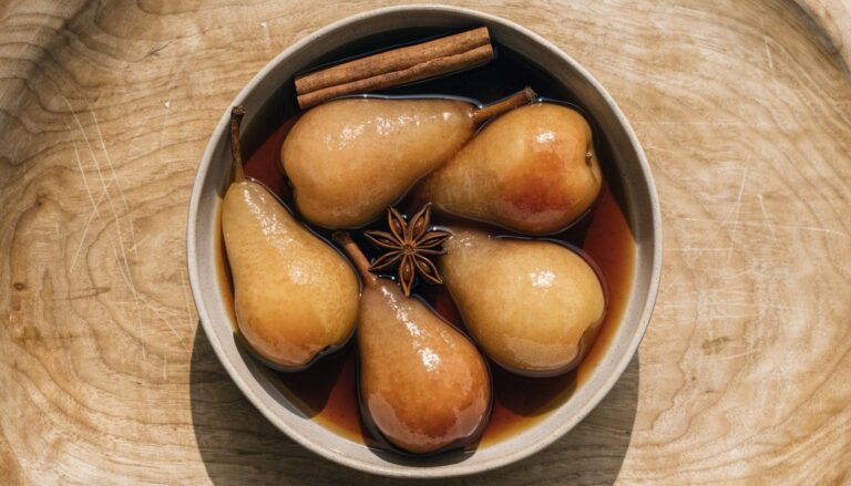 Poires pochées aux épices