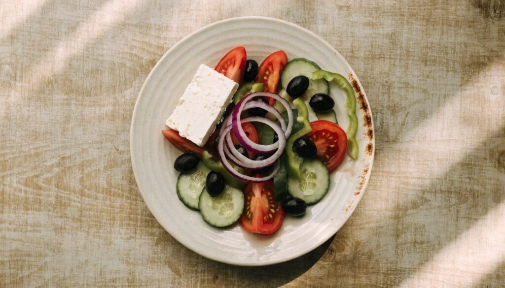 Greek salad (horiatiki)