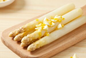 Asperges vinaigrette à l’œuf