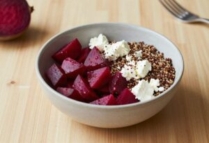 Buddha bowl betterave, quinoa et feta