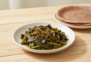 Gomen (Ethiopian spiced cabbage)