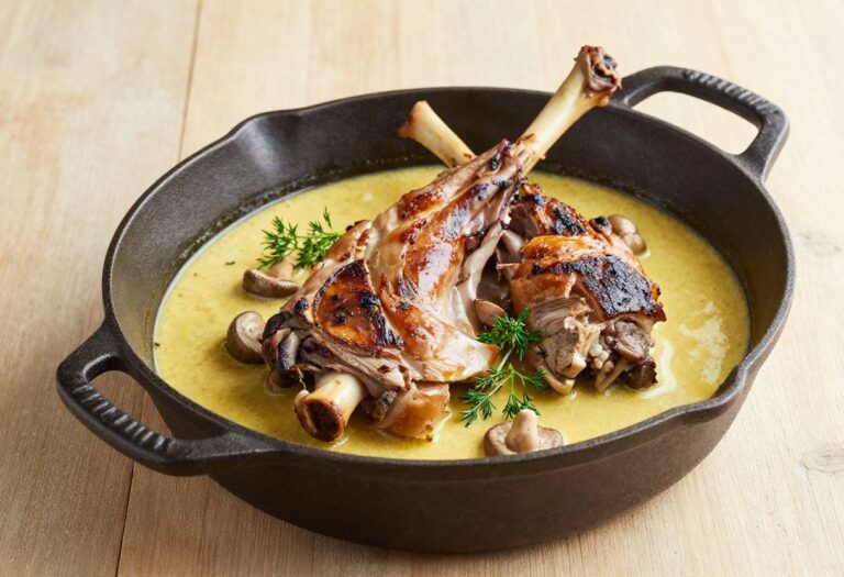 Rabbit stewed in mustard