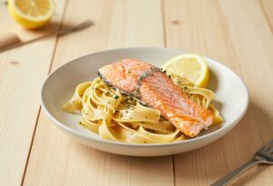 Pasta with salmon and lemon