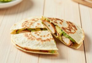 Quesadillas poulet et avocat