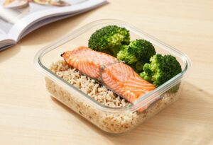 Saumon, riz complet et brocoli (meal prep)