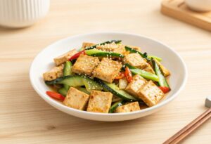 Stir-fried tofu and vegetables with sesame
