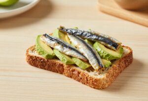 Tartine sardine et avocat