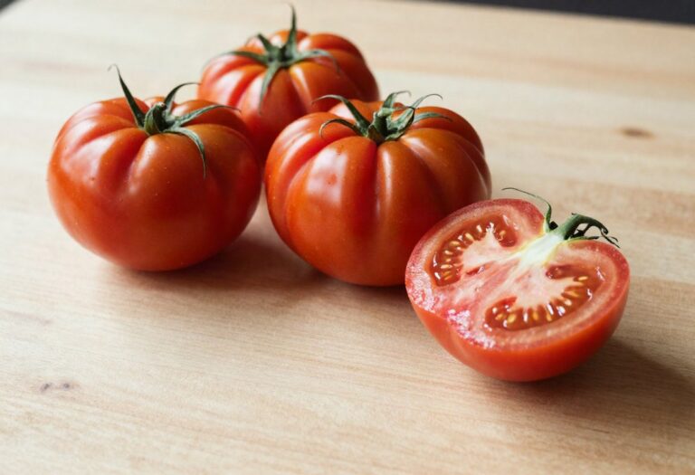 Tomate côtelée