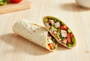 Wrap au poulet et crudités